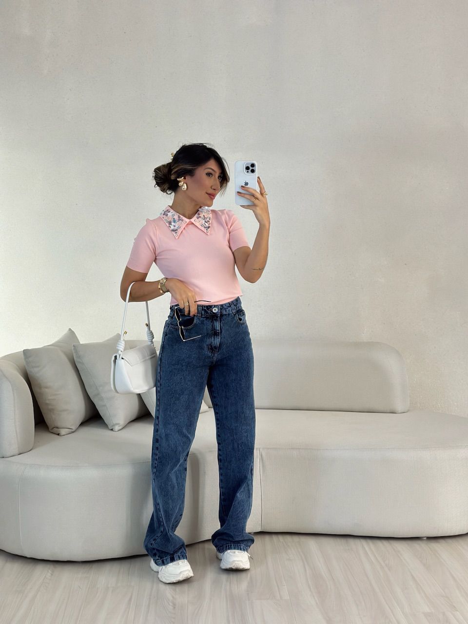 BLUSA MAIA GOLA BORDADA BABY PINK