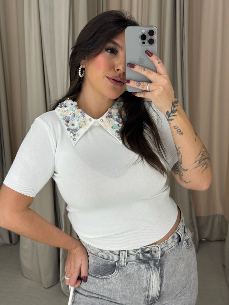 BLUSA MAIA GOLA BORDADA OFF