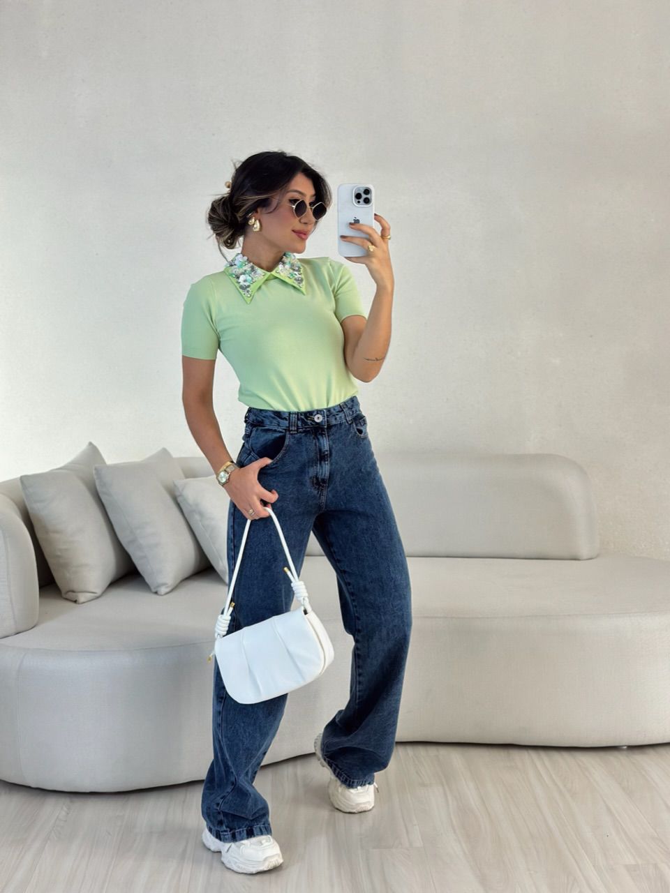 BLUSA MAIA GOLA BORDADA VERDE