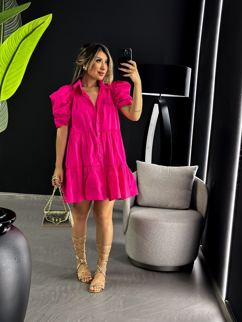 VESTIDO CURTO BOTÕES BABADO PINK