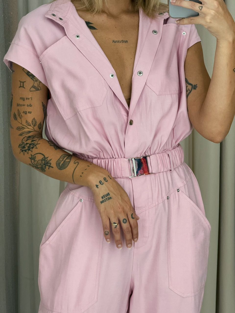 MACACÃO MICAELA CINTO Rosa