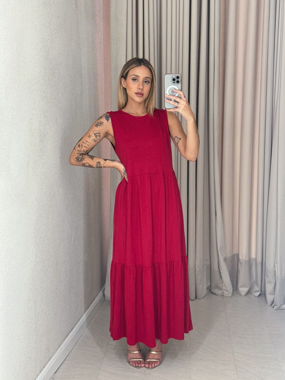 VESTIDO GILDA CAVADO vermelho