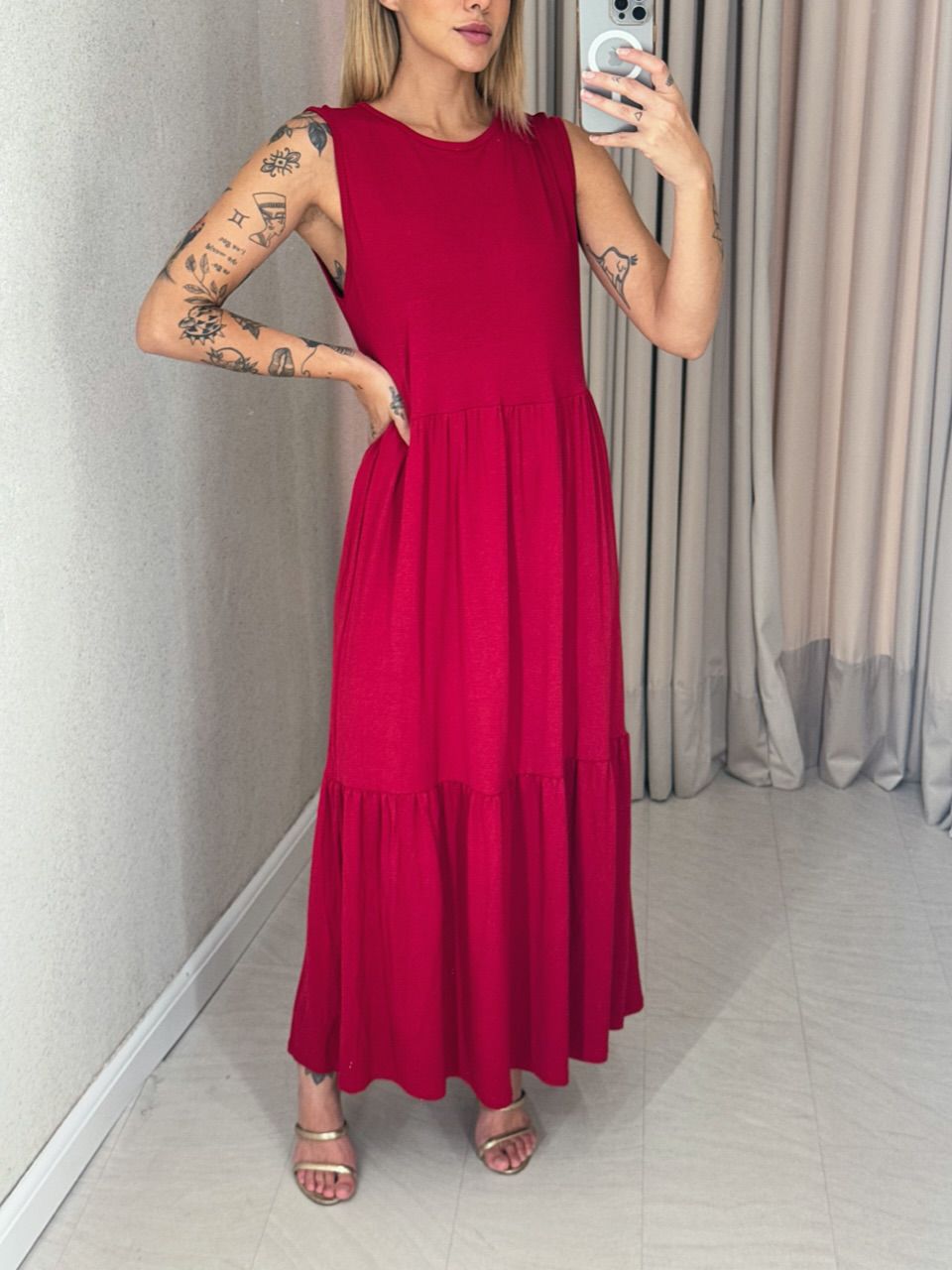 VESTIDO GILDA CAVADO vermelho
