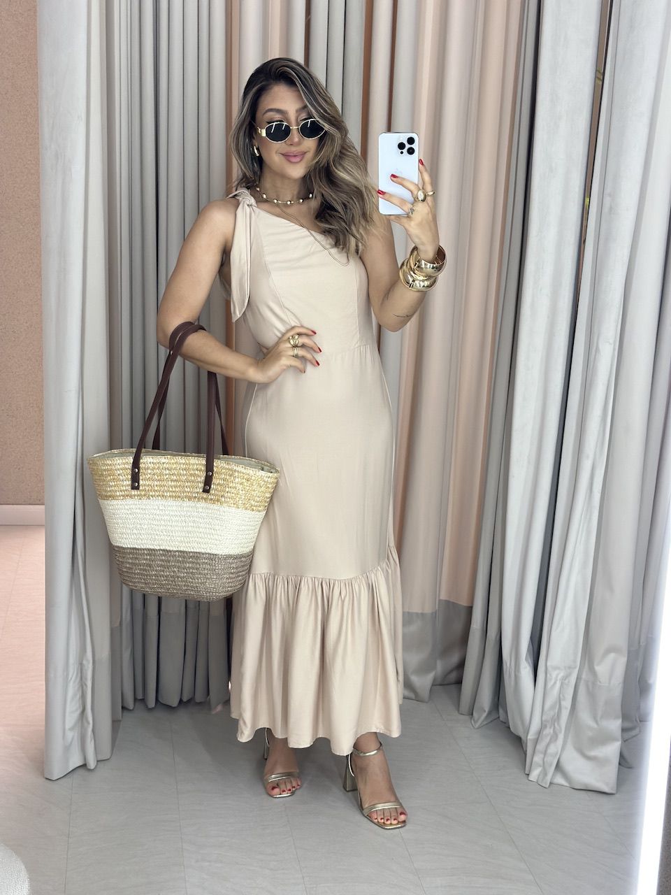 VESTIDO IVONE NULA MANGA NUDE - 0059450049 - CAROLLA FERRARO