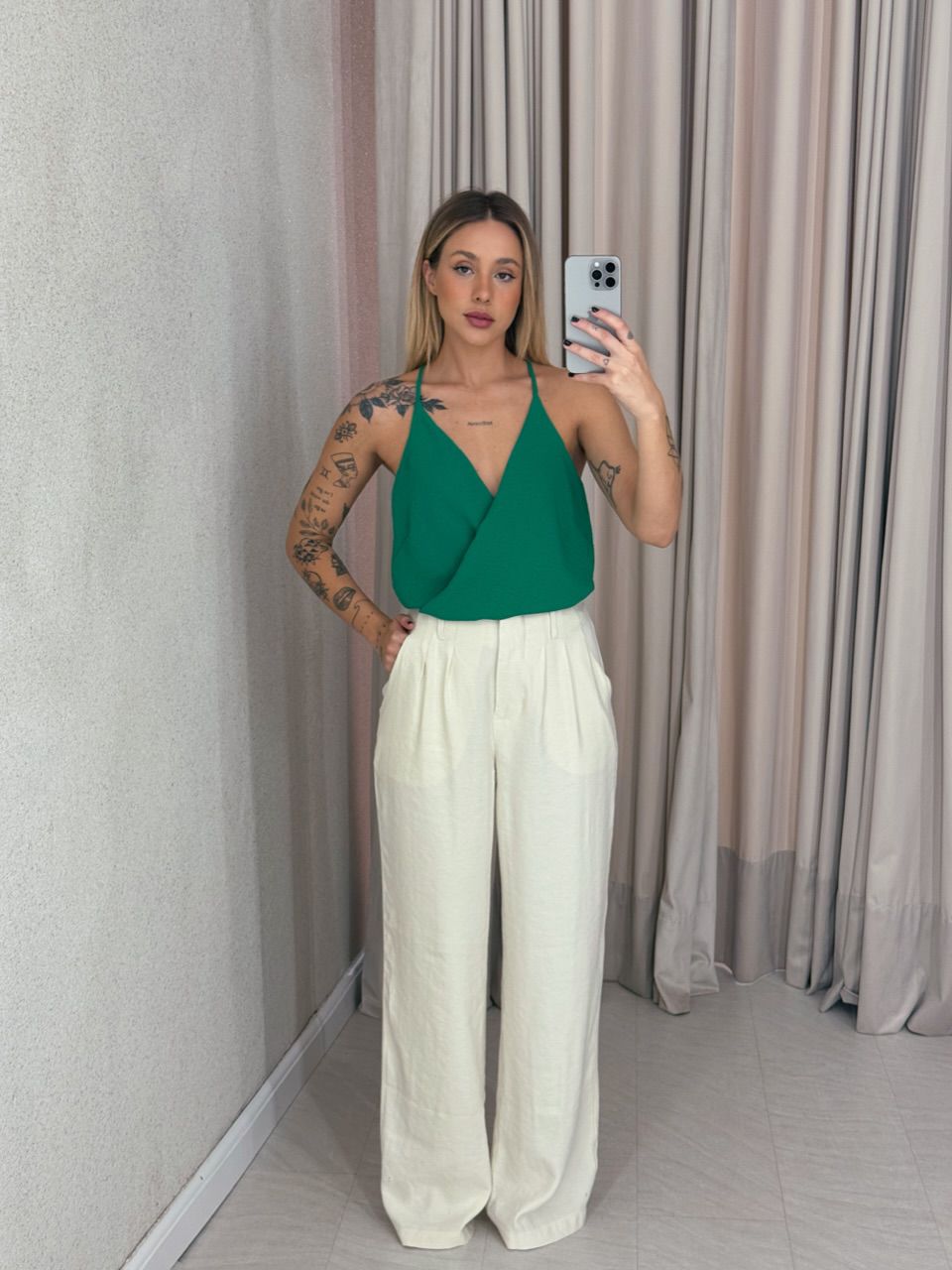 BLUSA SORAIA DECOTE verde
