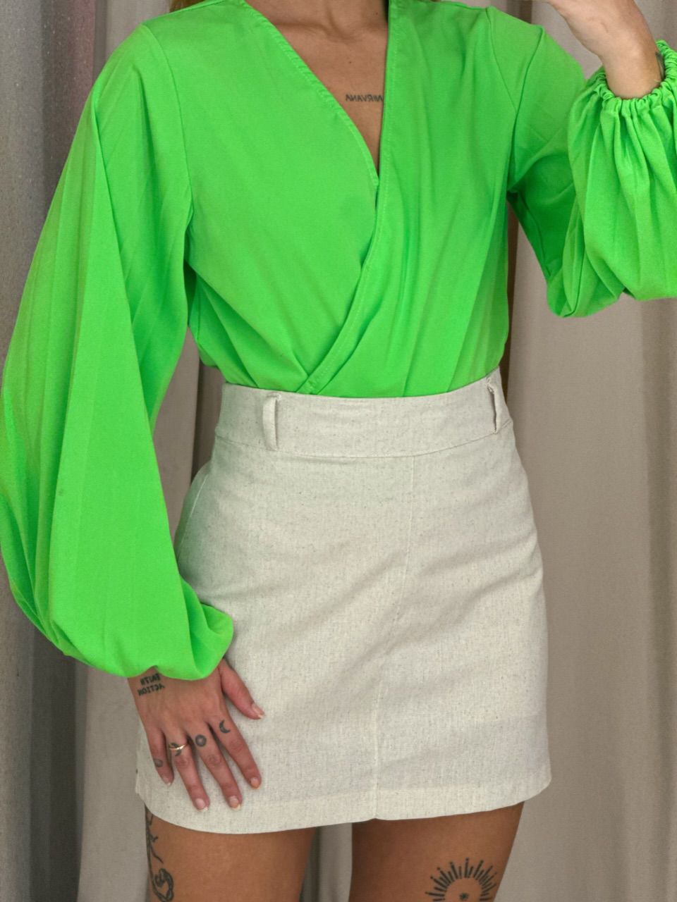 BODY REGINA MANGA LONGA VERDE NEON 