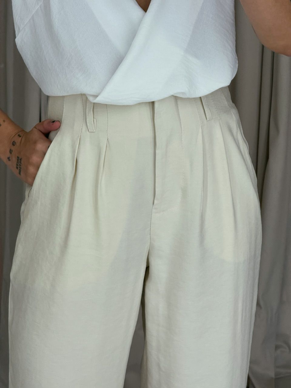 CALÇA IOLANDA PANTALONA AREIA