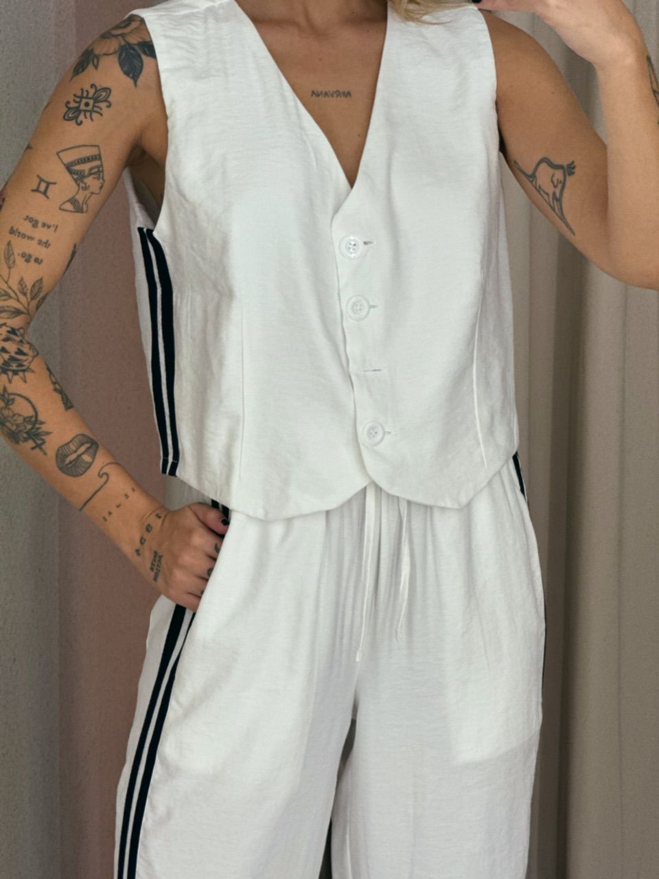 CONJUNTO ESTEFÂNIA LISTRAS off