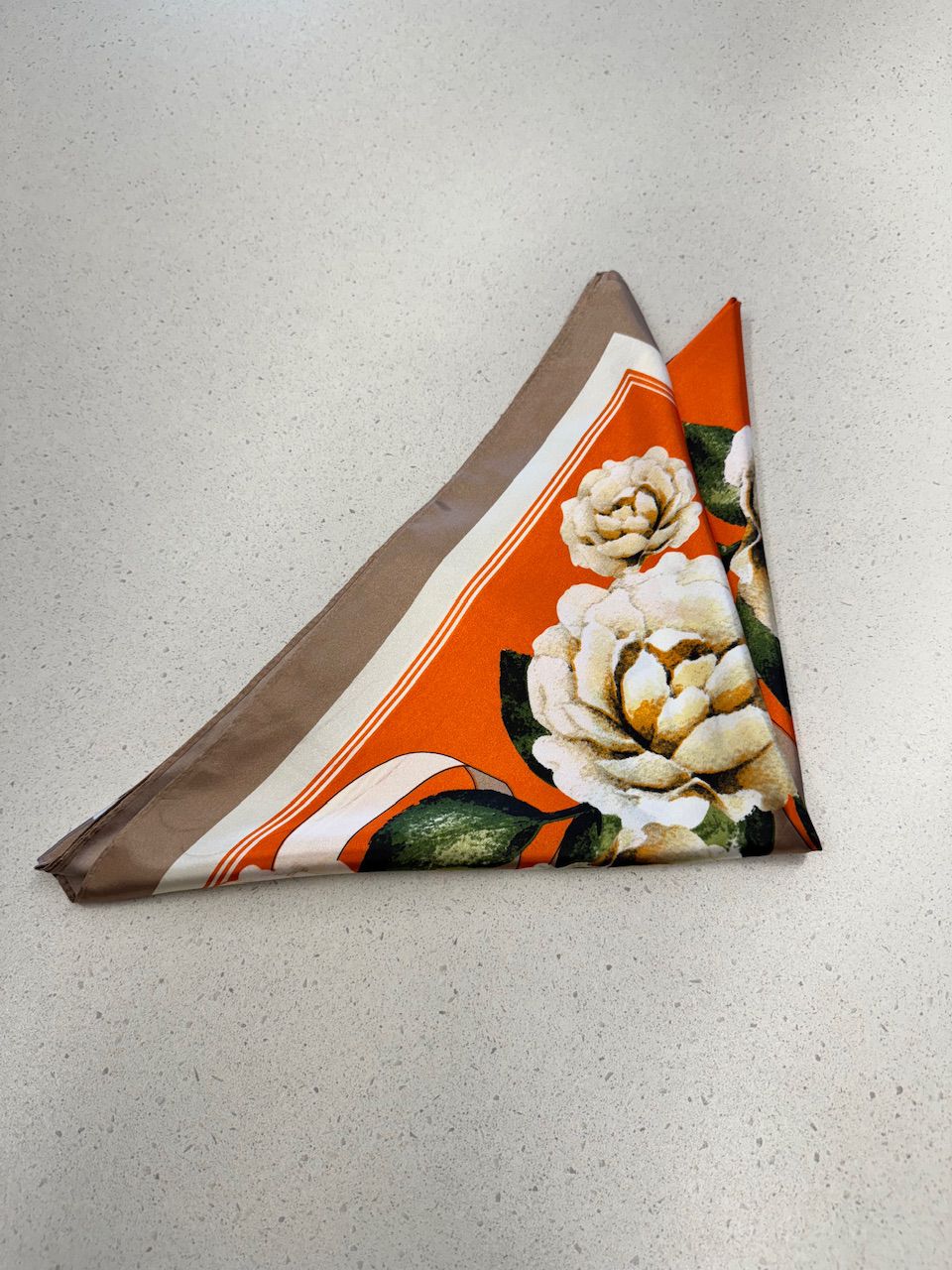 LENÇO FLOR LARANJA