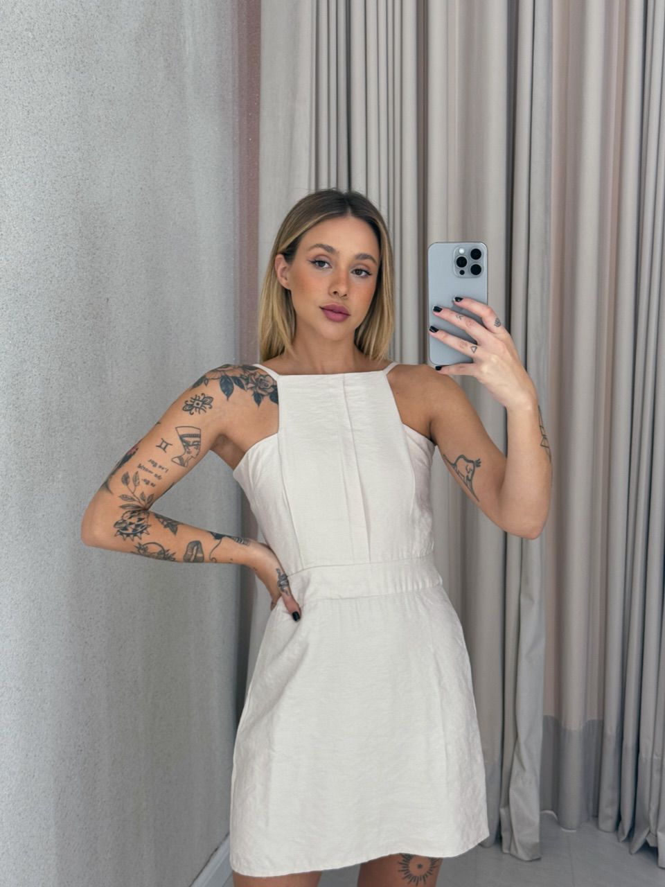 VESTIDO DULCE COSTAS ABERTAS AREIA