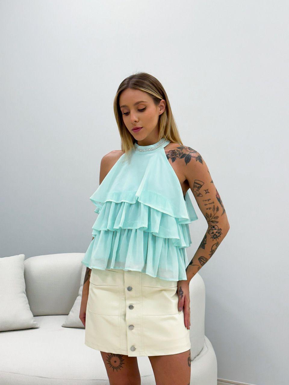 BLUSA AMÉLIA BABADOS VERDE ÁGUA
