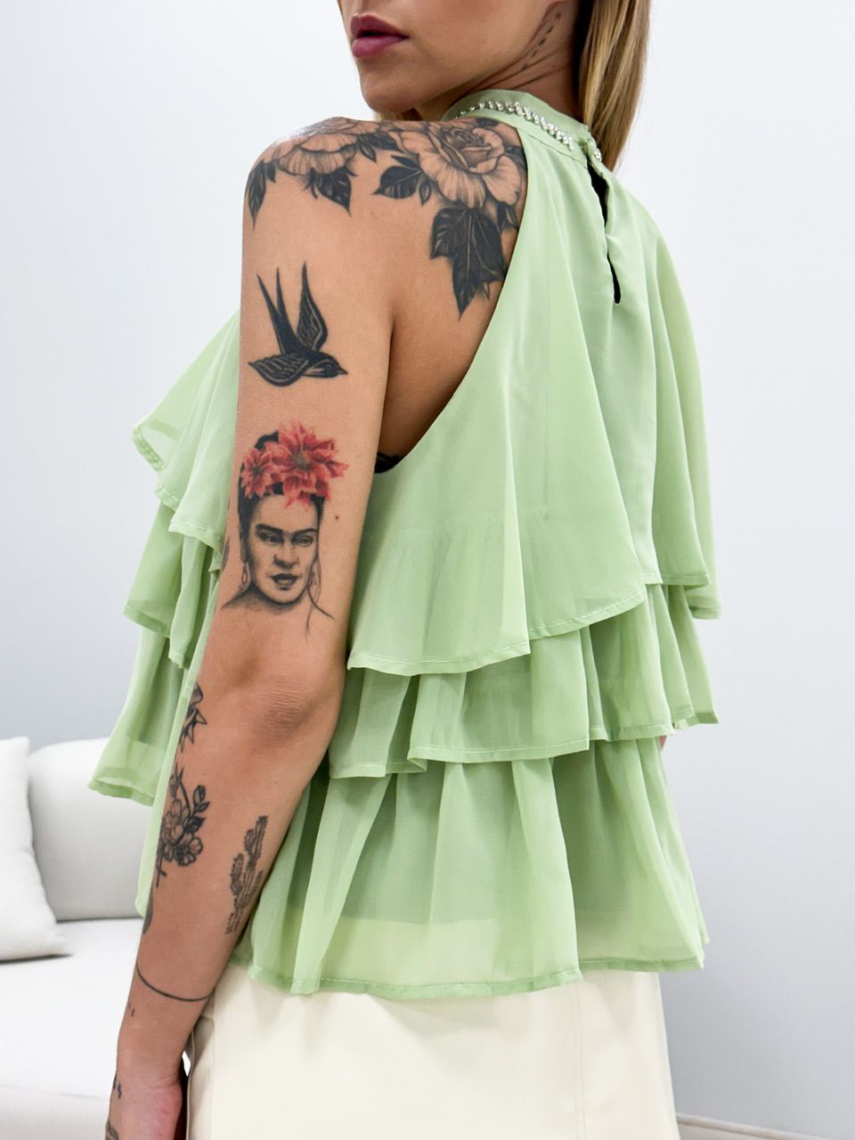 BLUSA AMÉLIA BABADOS VERDE