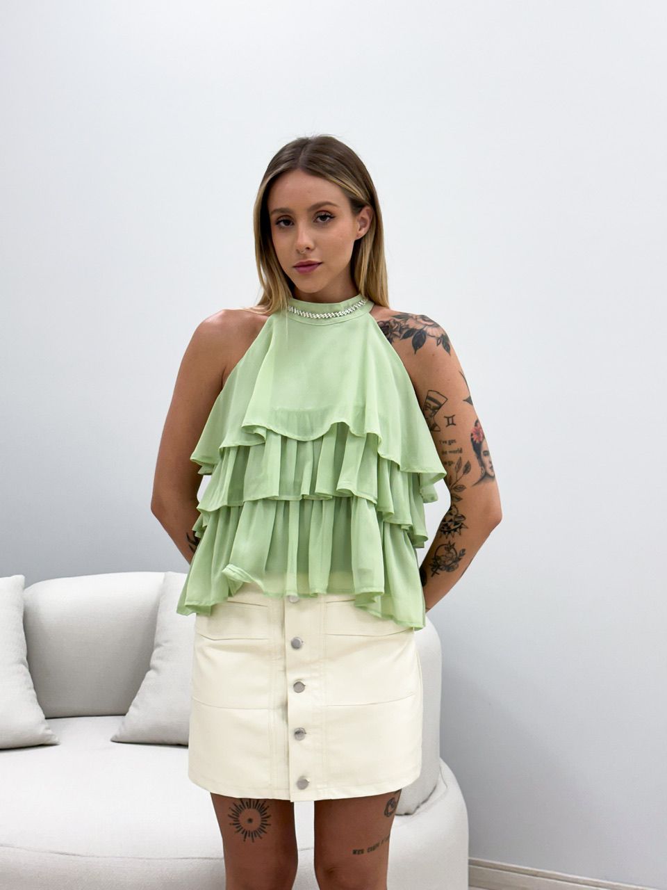 BLUSA AMÉLIA BABADOS VERDE