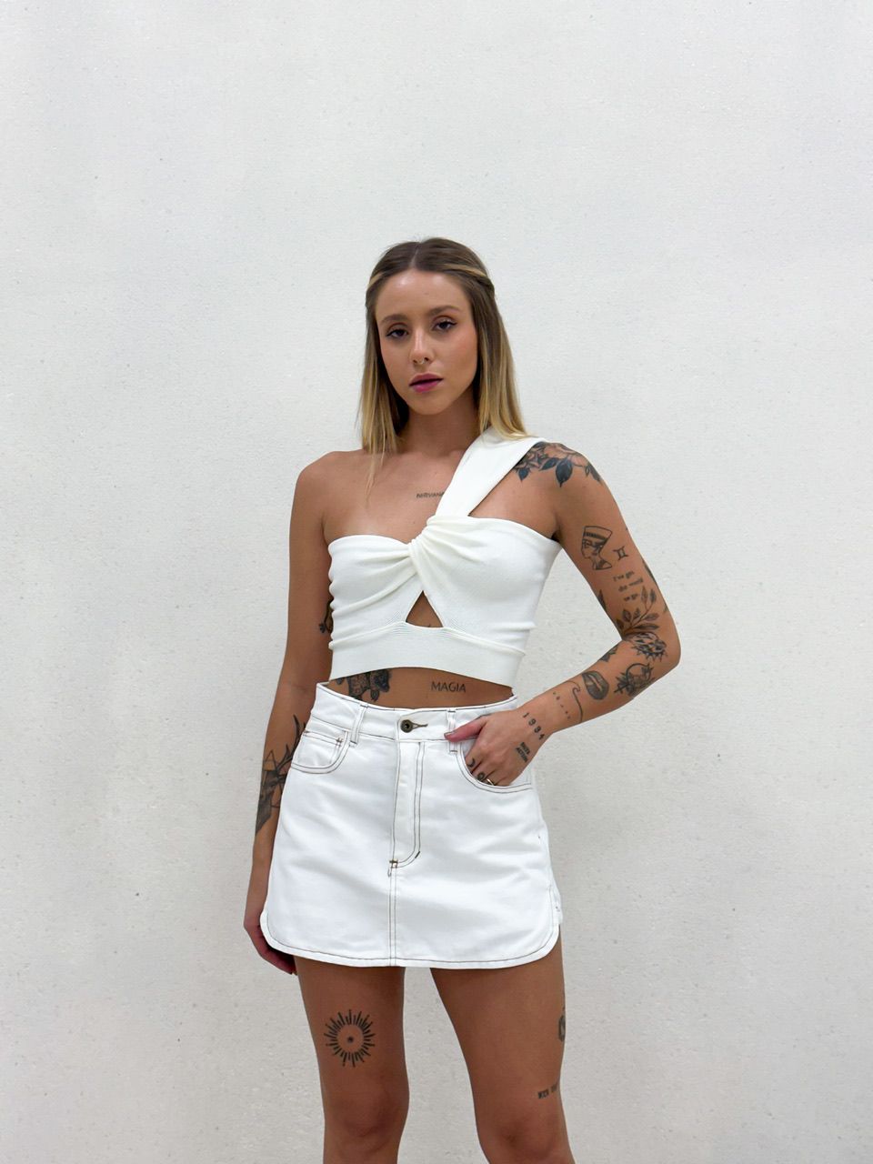 CROPPED CLARA TRICOT OFF - 0048690048 - CAROLLA FERRARO