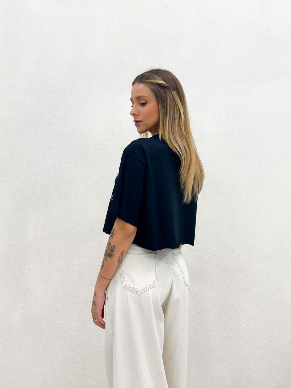CROPPED SUN DAY PRETO NEON