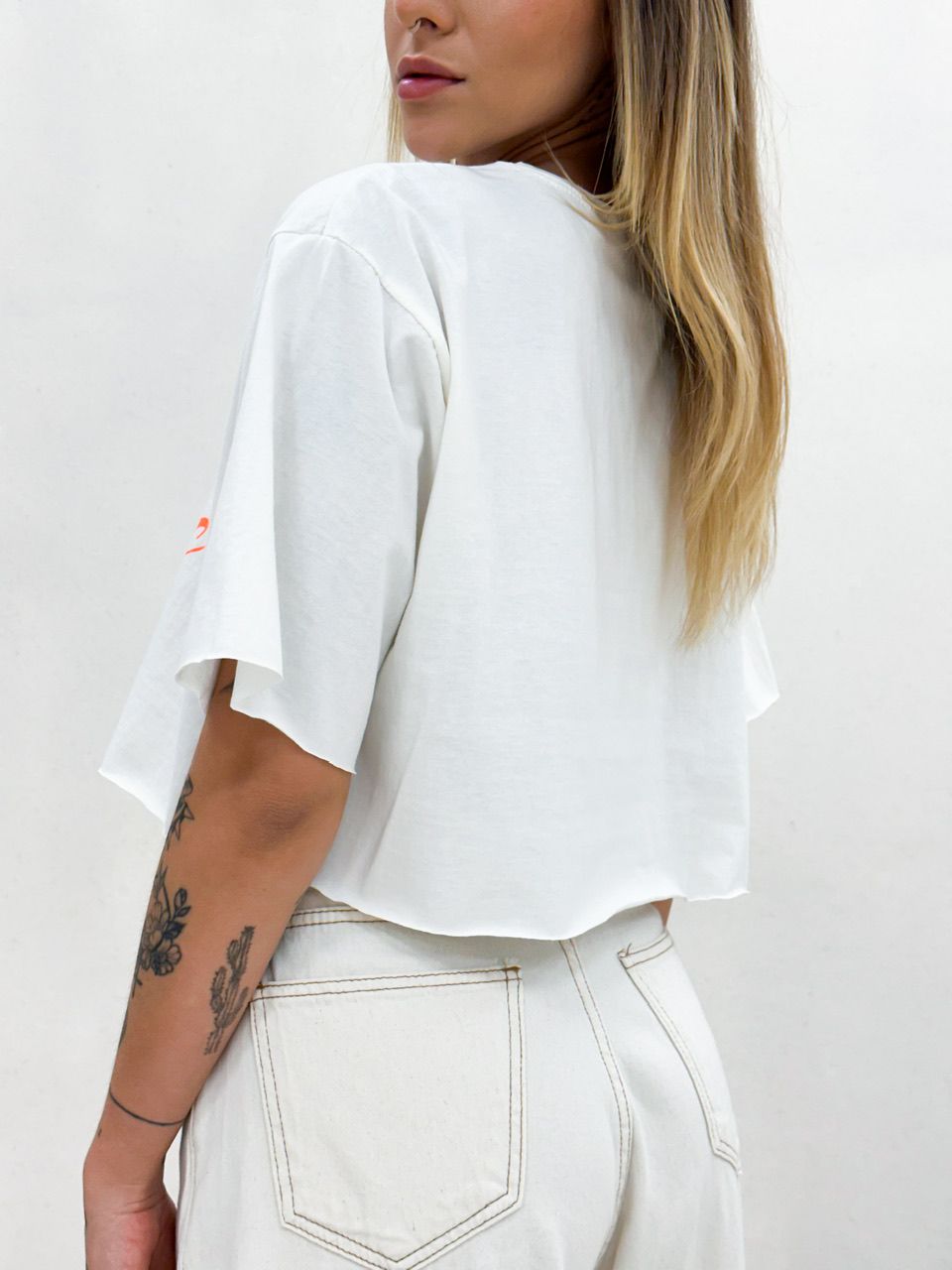 CROPPED TROPICAL VIBES OFF