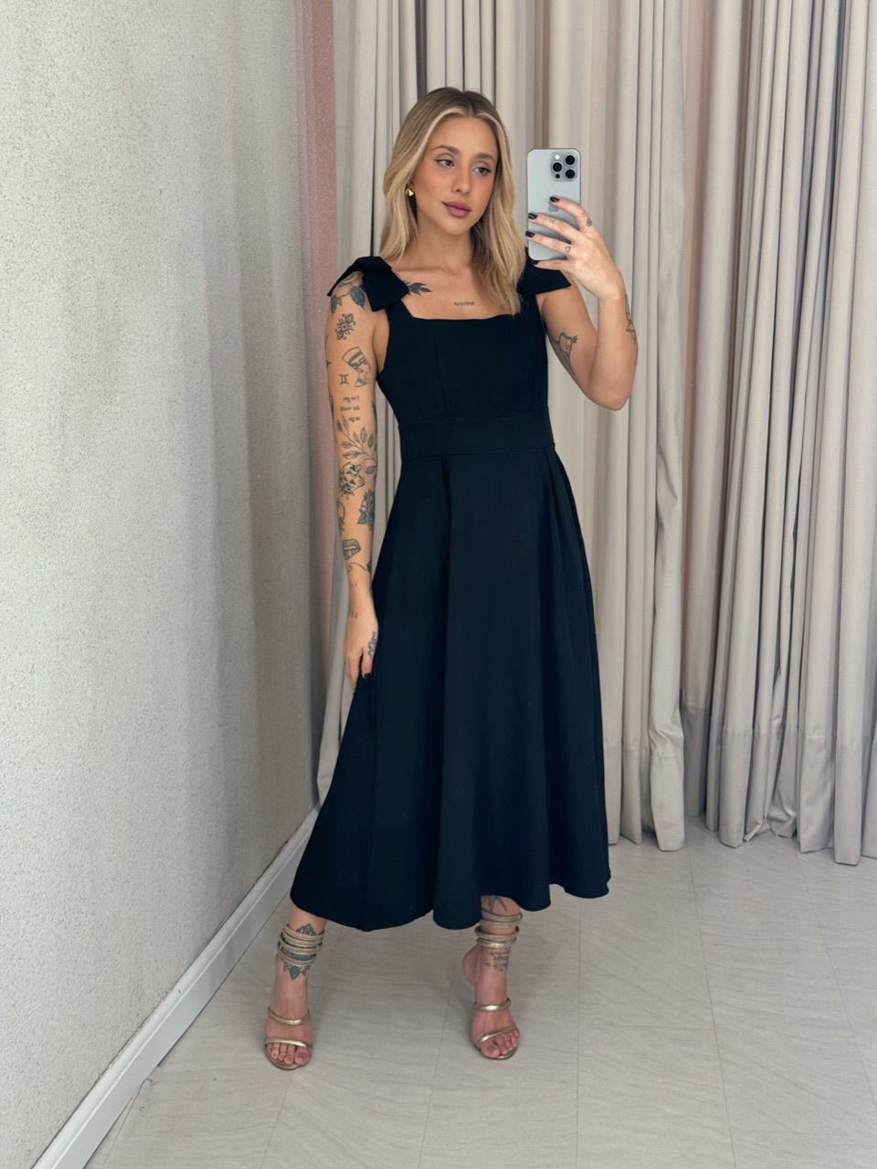 VESTIDO MARISA LAÇO PRETO