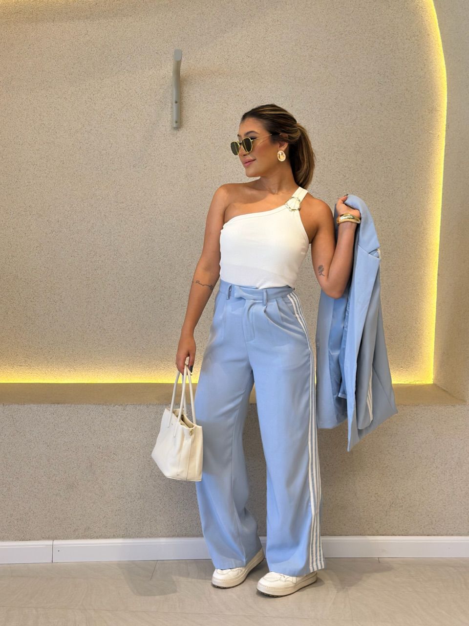 CALÇA NATALIA LISTRAS AZUL - 0062260109 - CAROLLA FERRARO