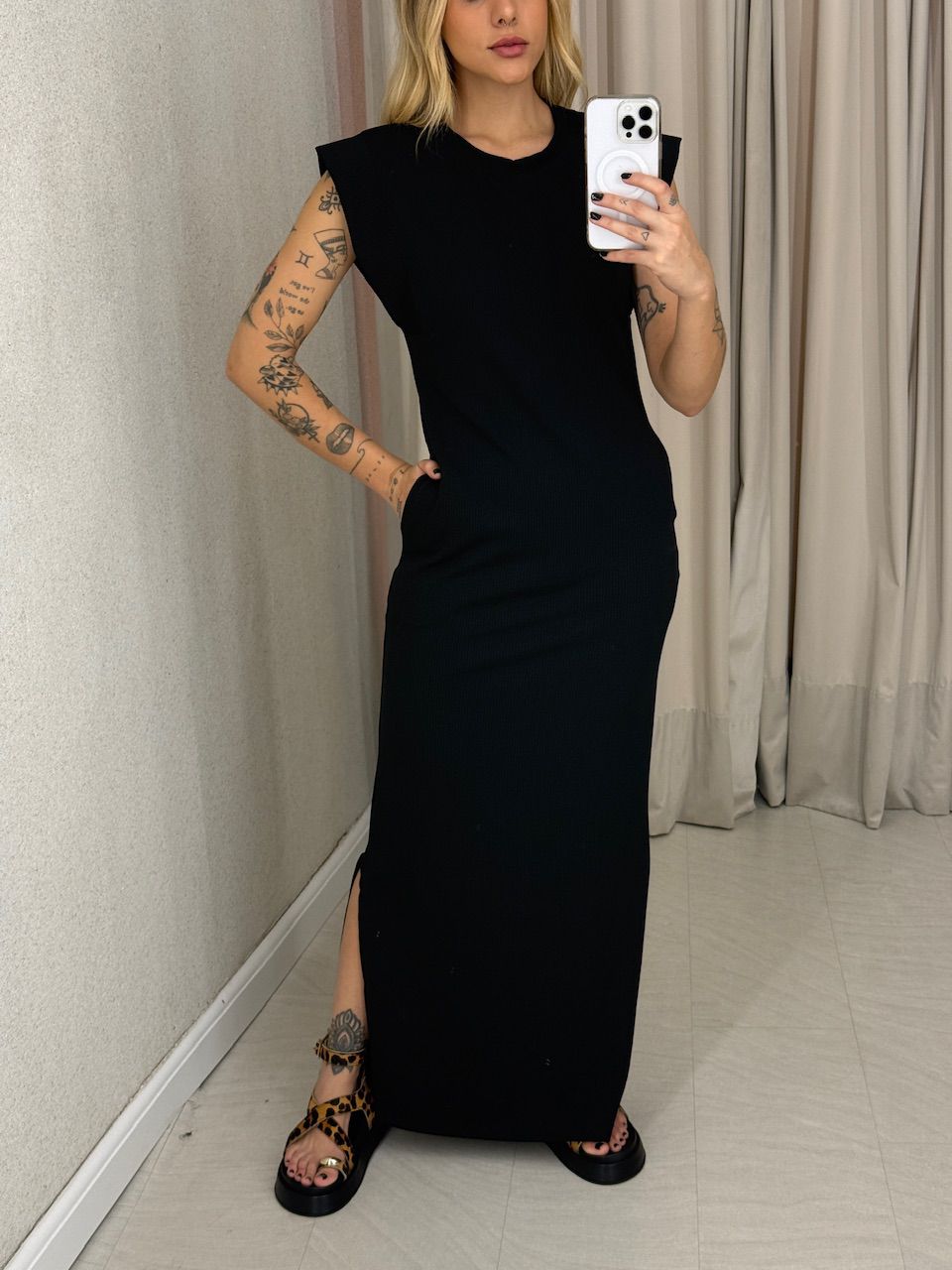 VESTIDO VERA MUSCLE PRETO