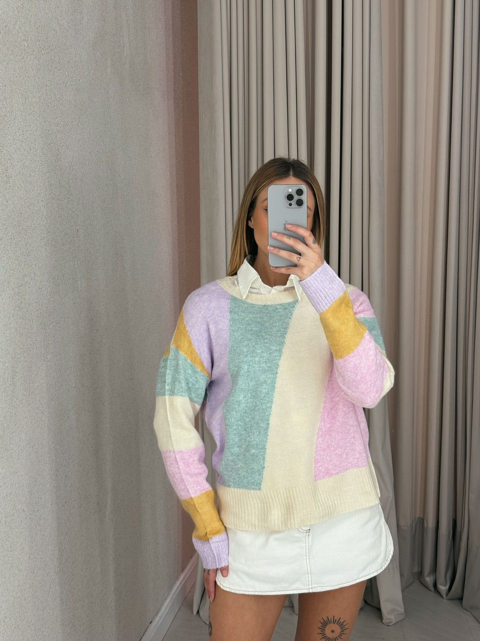 TRICOT LEVE LISTRAS NUDE
