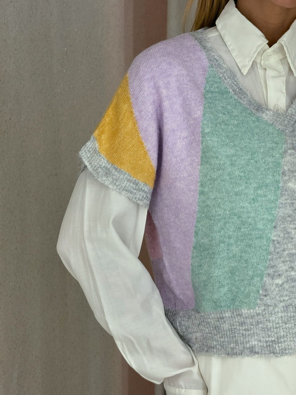 TRICOT MANGA CURTA CINZA