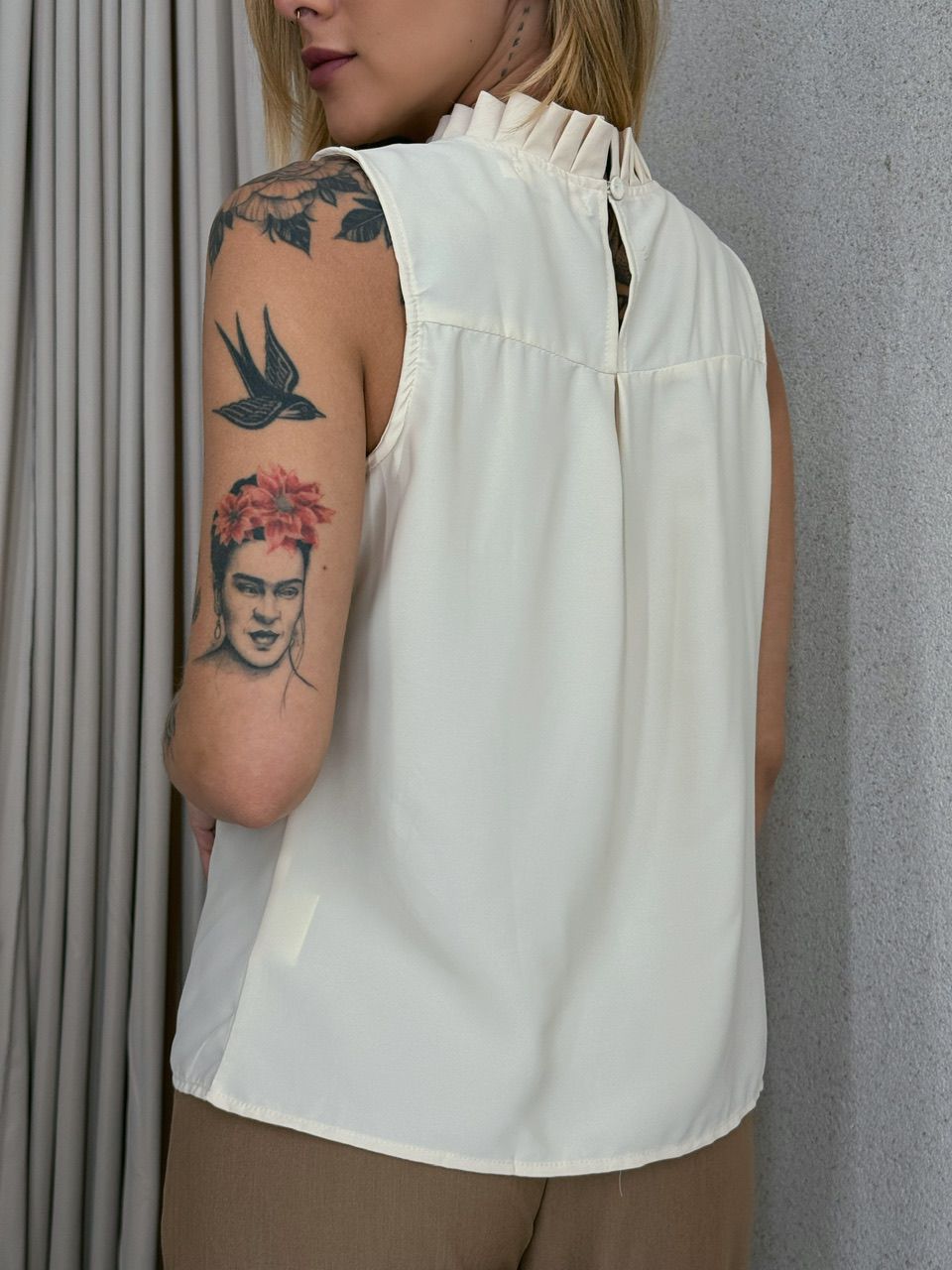 BLUSA LAVÍNIA GOLA DRAPEADA Marfim