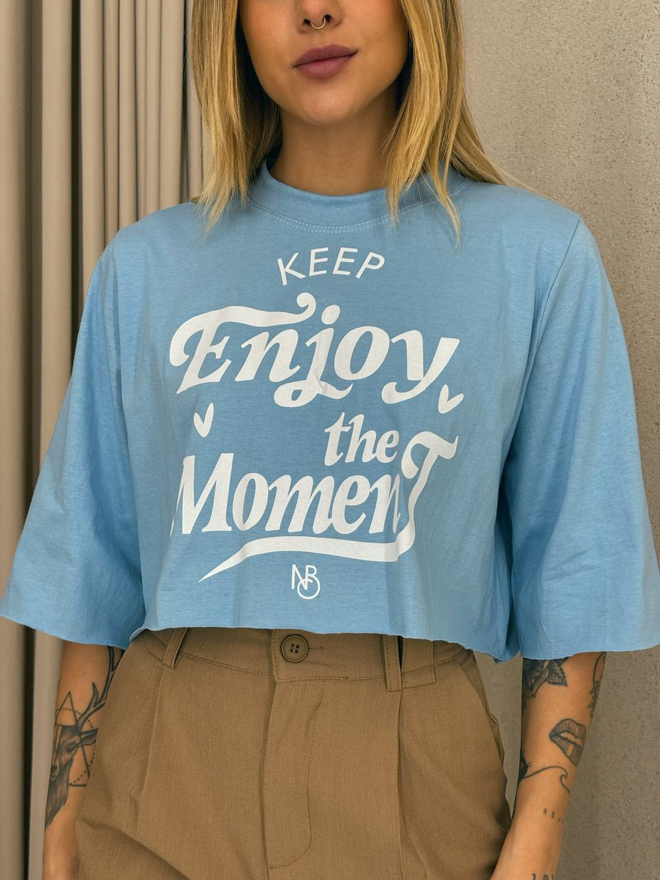 T-SHIRT ENJOY THE MOMENT AZUL