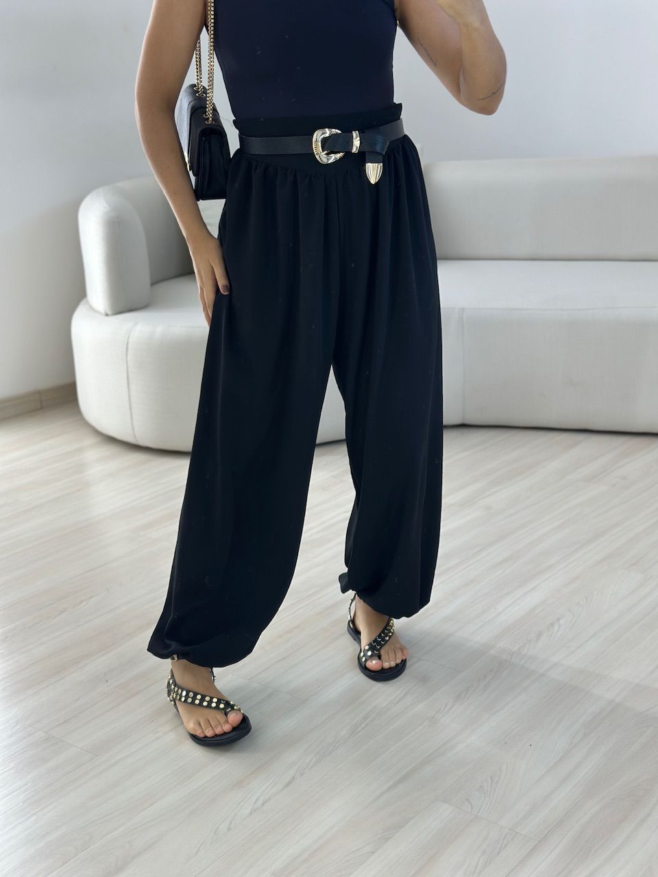 CALÇA REGINA CF BALLON Preta - 0067670033 - CAROLLA FERRARO