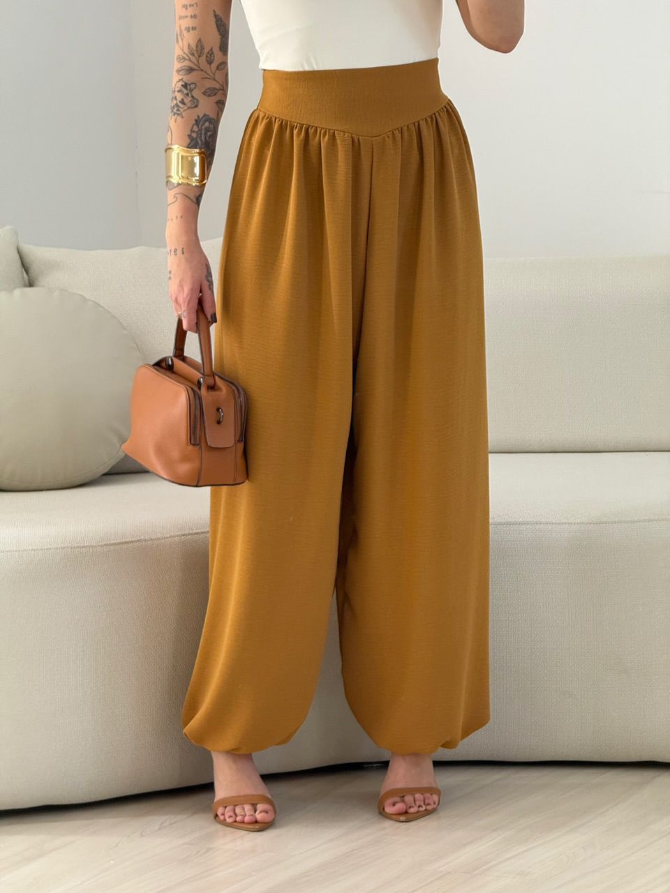 CALÇA REGINA CF BALLON Caramelo - 0067670095 - CAROLLA FERRARO