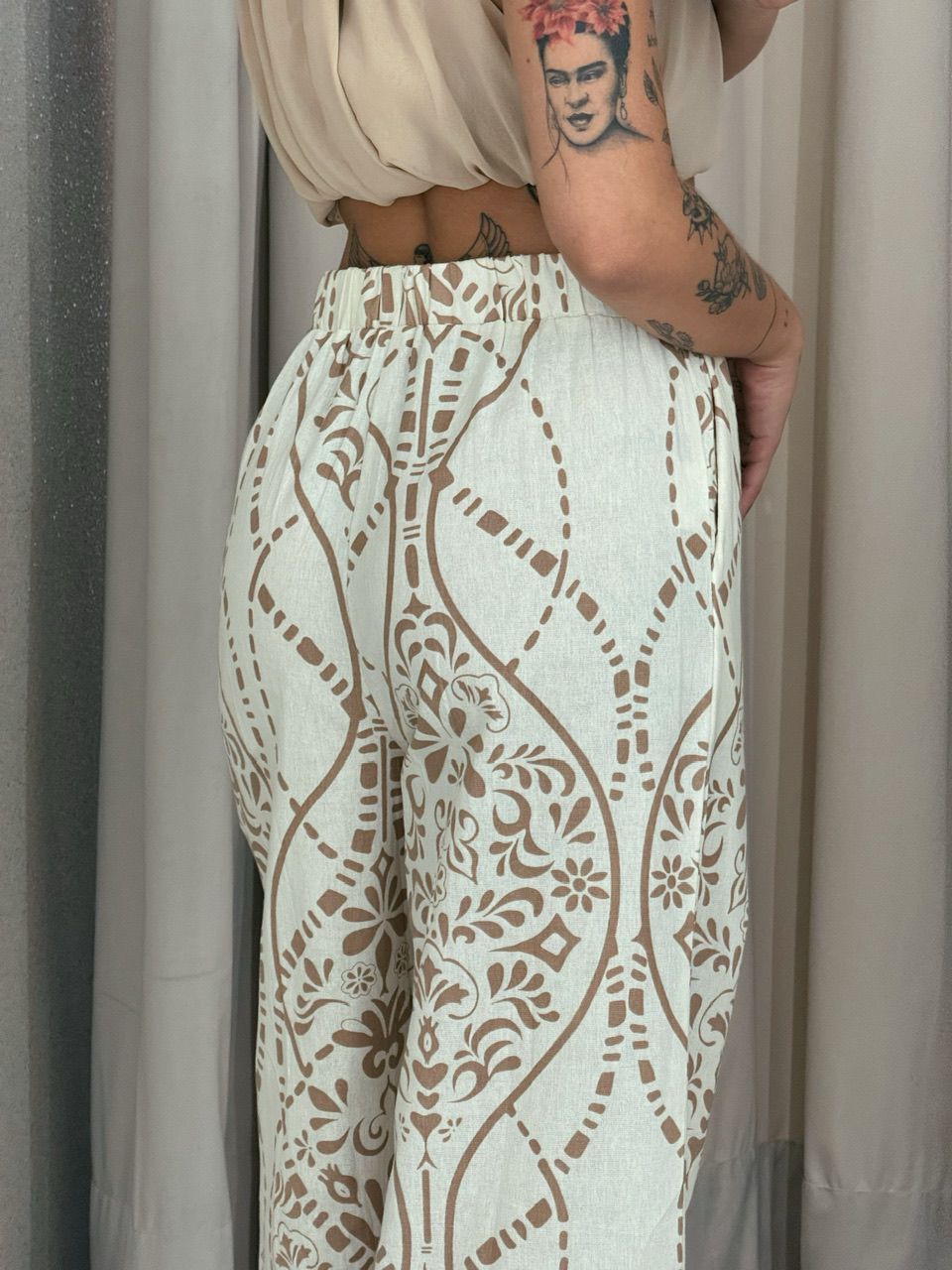  CALÇA PALOMA LINHO ESTAMPADA NUDE