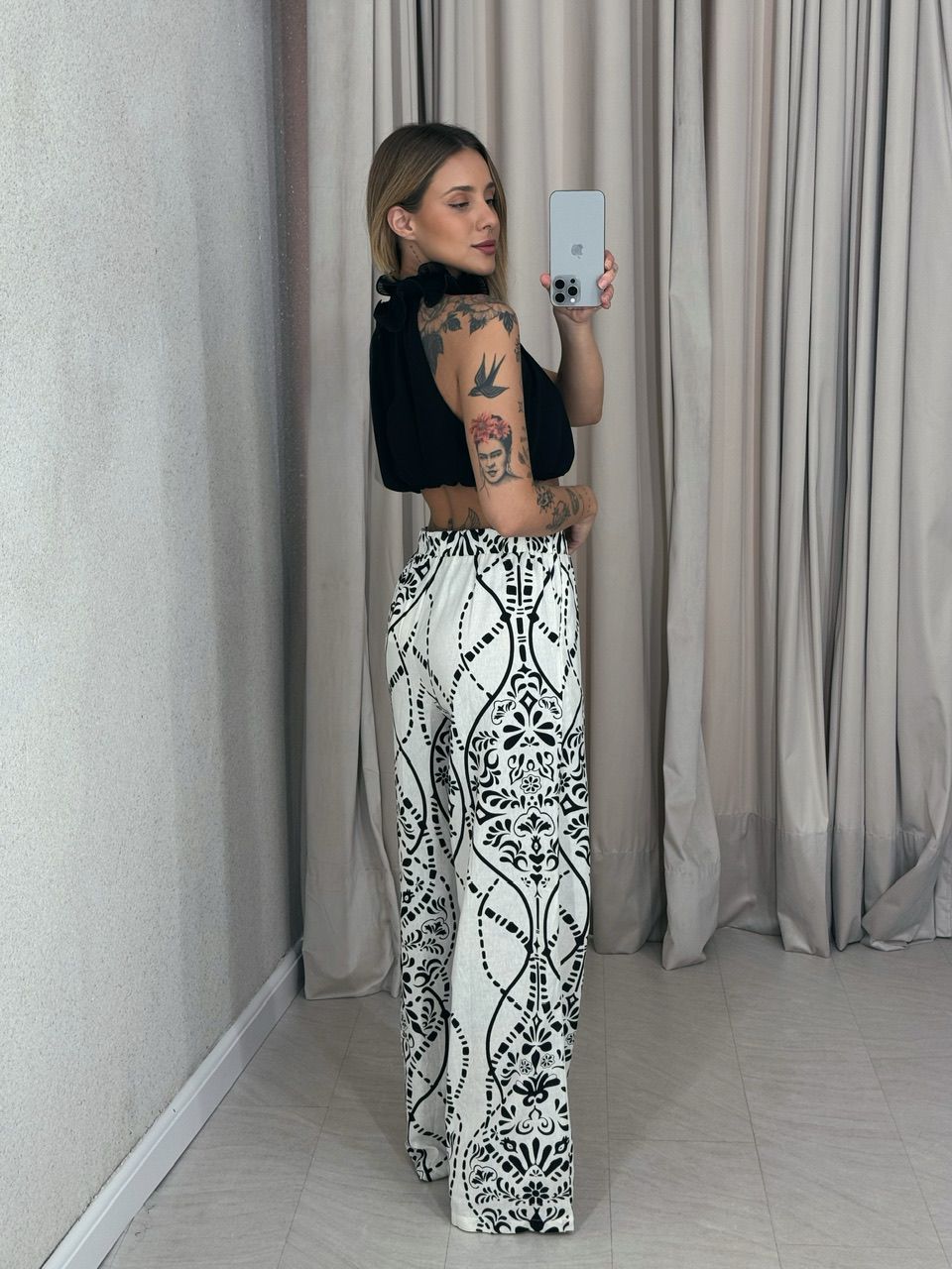  CALÇA PALOMA LINHO ESTAMPADA PRETA