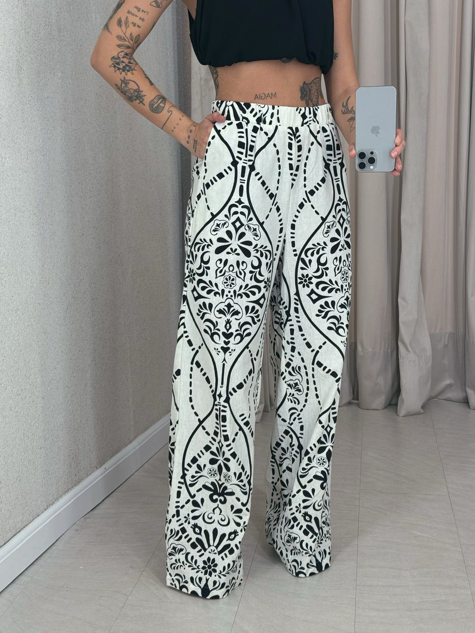  CALÇA PALOMA LINHO ESTAMPADA PRETA