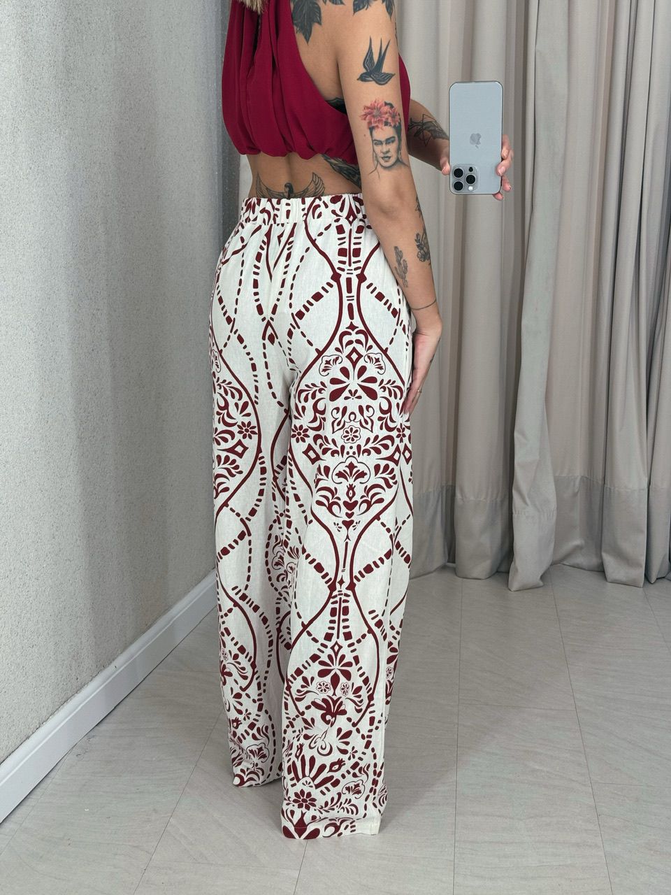  CALÇA PALOMA LINHO ESTAMPADA VERMELHA