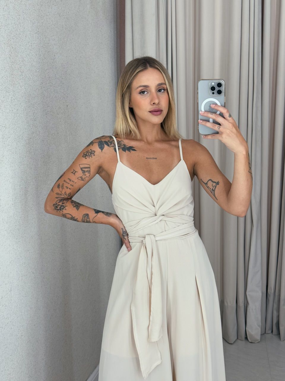 MACACÃO AMANDA ALÇA NUDE