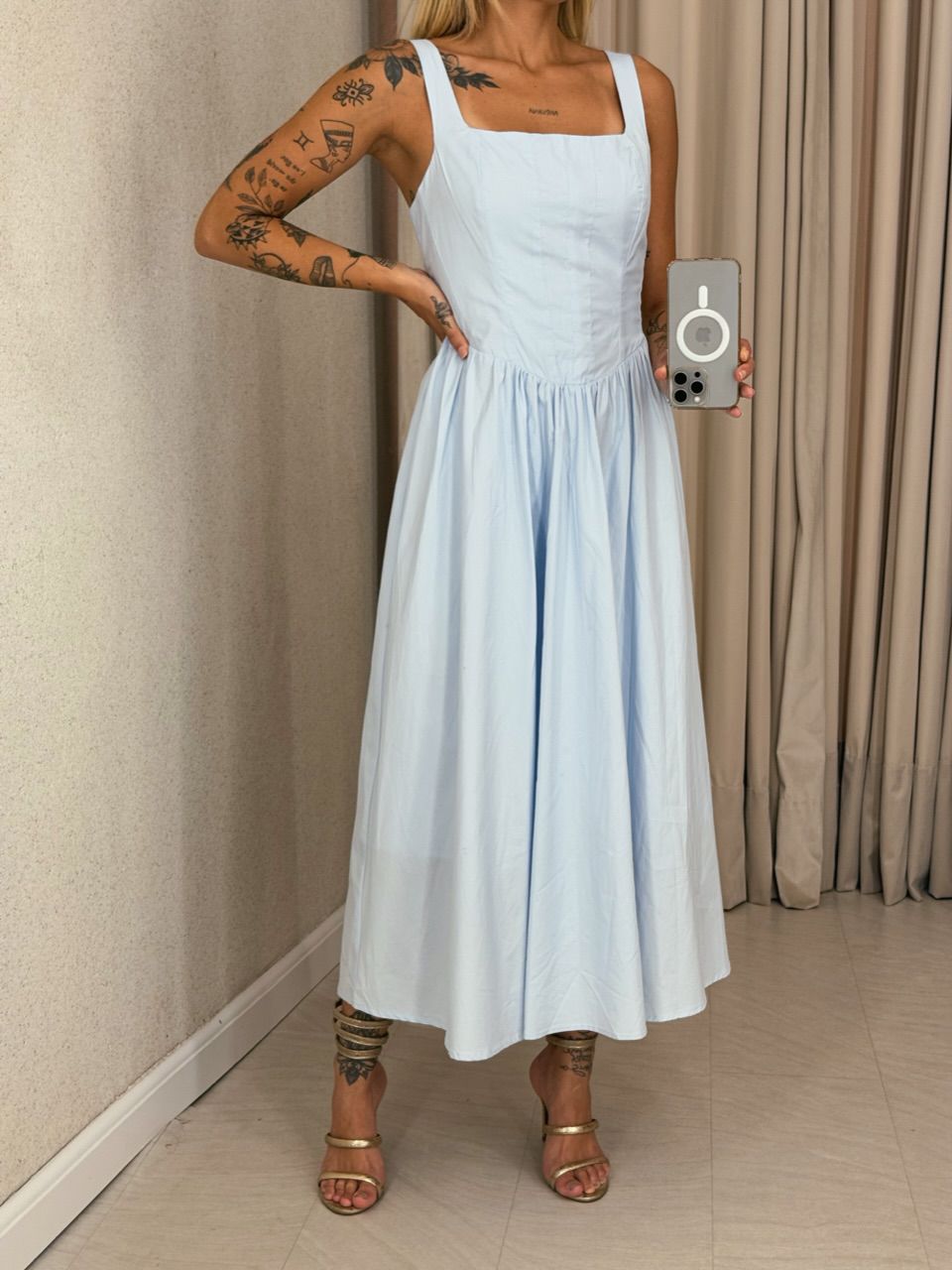 VESTIDO LAILA LONGUETE BABY BLUE