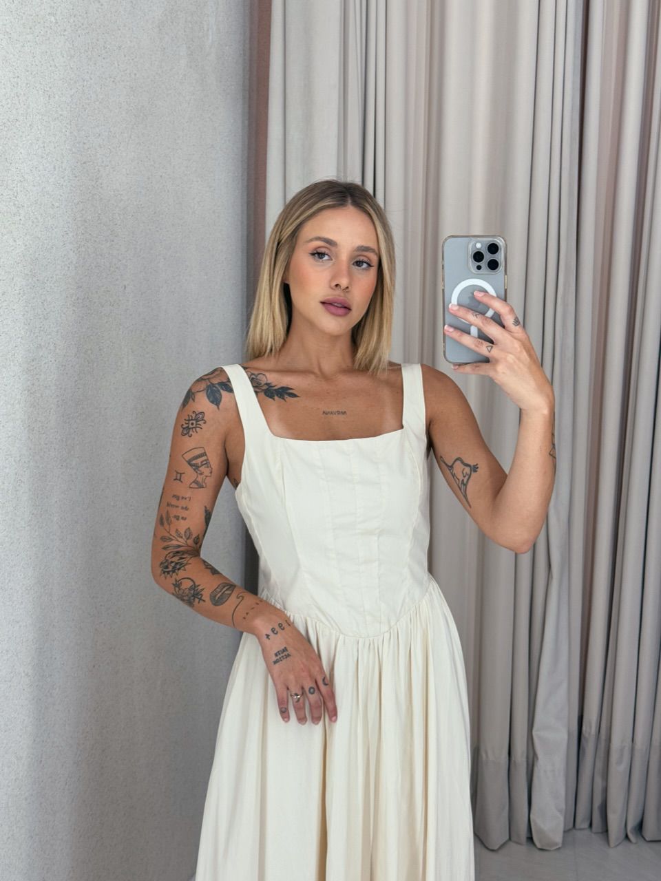 VESTIDO LAILA LONGUETE NUDE