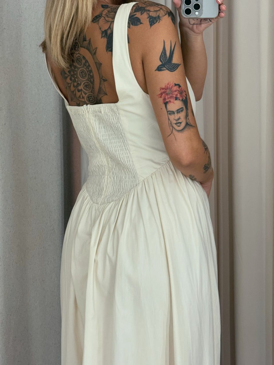 VESTIDO LAILA LONGUETE NUDE