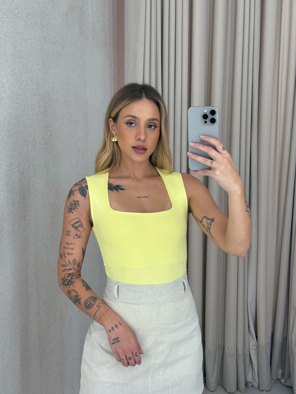BODY JUDITE LISO AMARELO - 0060070111 - CAROLLA FERRARO