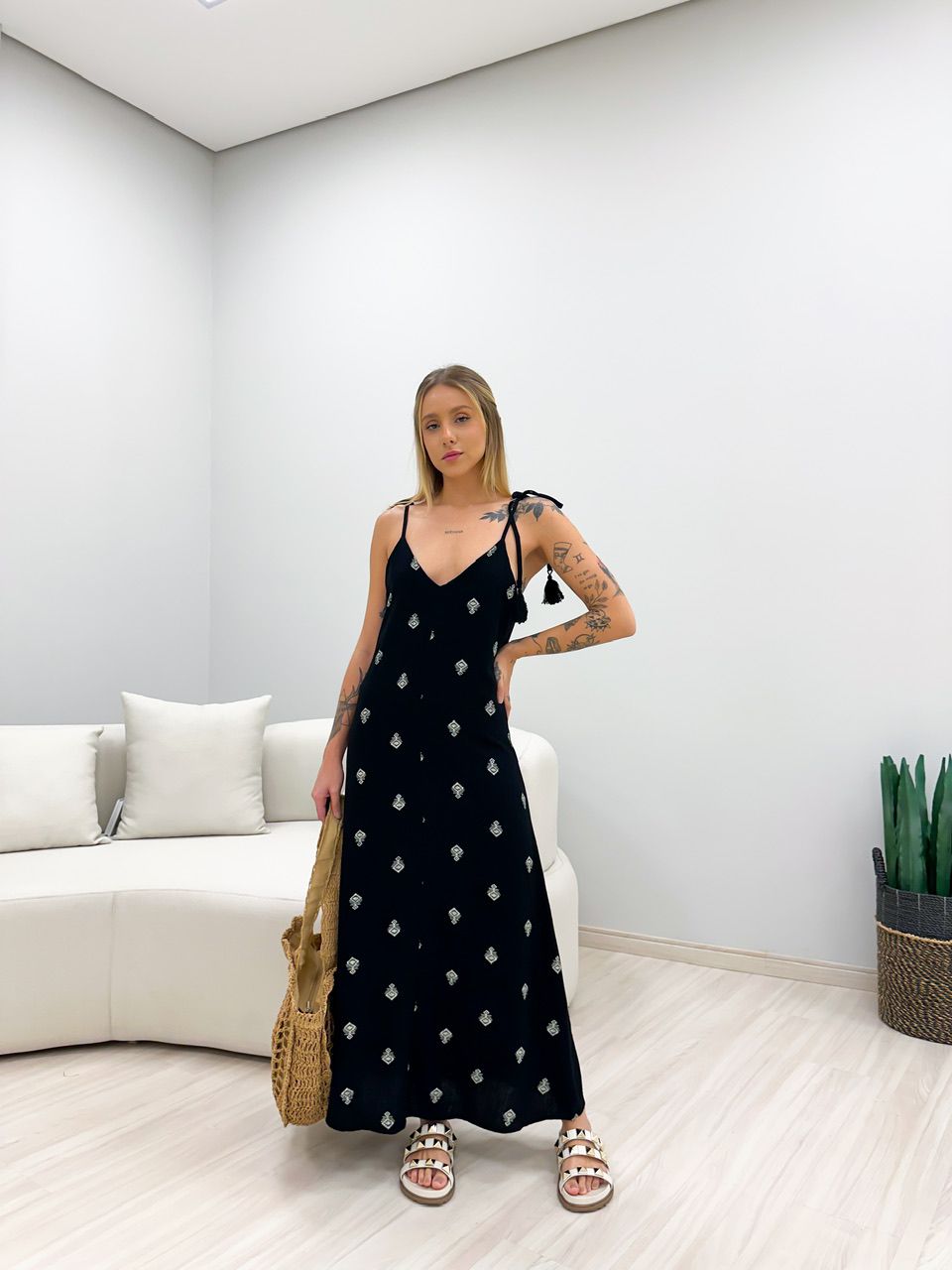 VESTIDO CAROLINA ÉTNICO PRETO - 0048700032 - CAROLLA FERRARO
