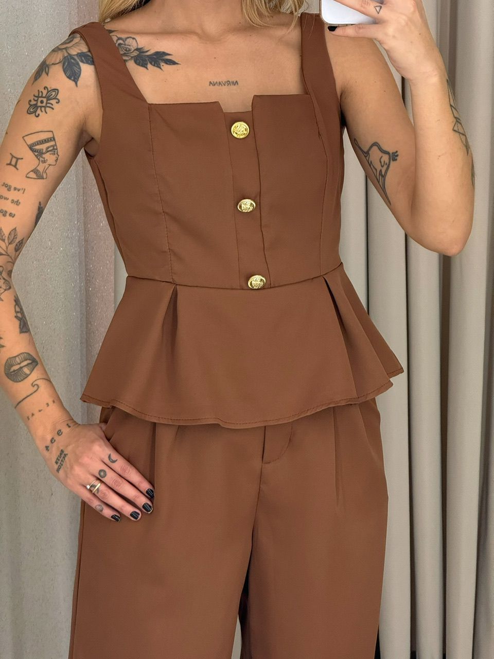 CONJUNTO CHLOE BLUSA CALÇA MARROM