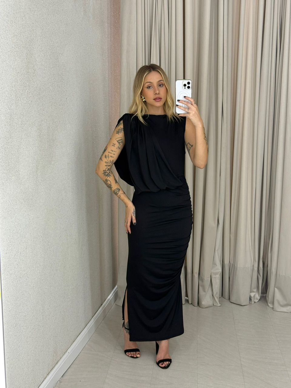 VESTIDO VIRGÍNIA DRAPEADO PRETO