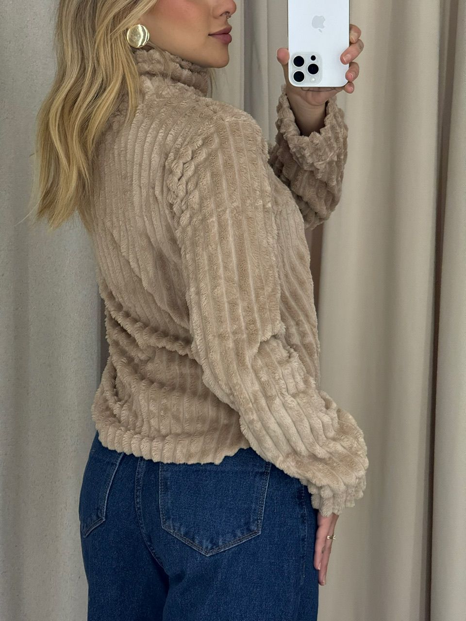 BLUSA LÚCIA PELINHOS NUDE