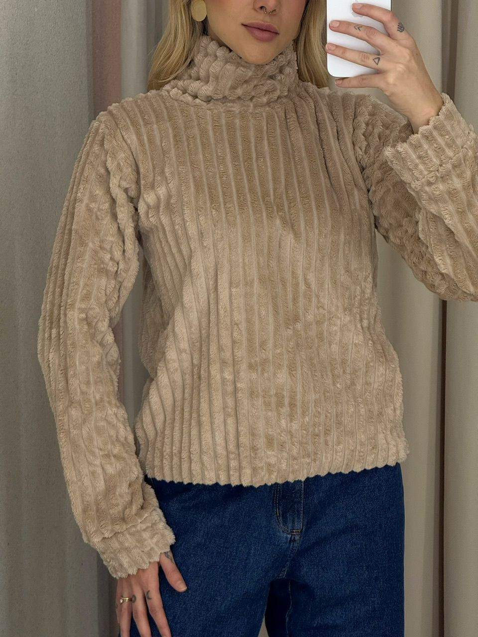 BLUSA LÚCIA PELINHOS NUDE