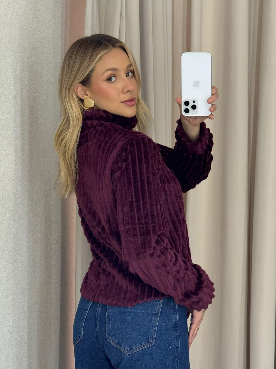 BLUSA LÚCIA PELINHOS VINHO