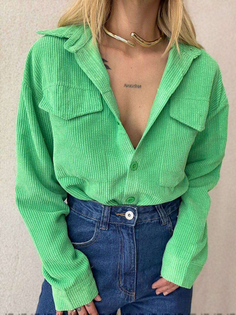 CAMISA CAETANA COTELÊ VERDE - 0064390014 - CAROLLA FERRARO