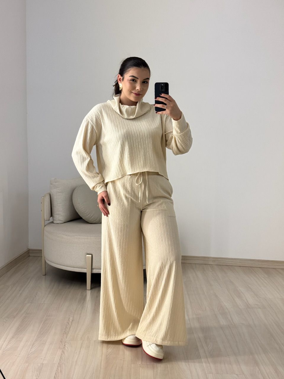 CONJUNTO ROMANA CALÇA OFF