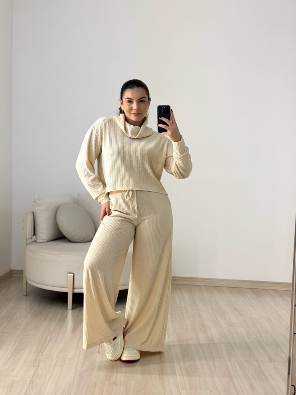 CONJUNTO ROMANA CALÇA OFF