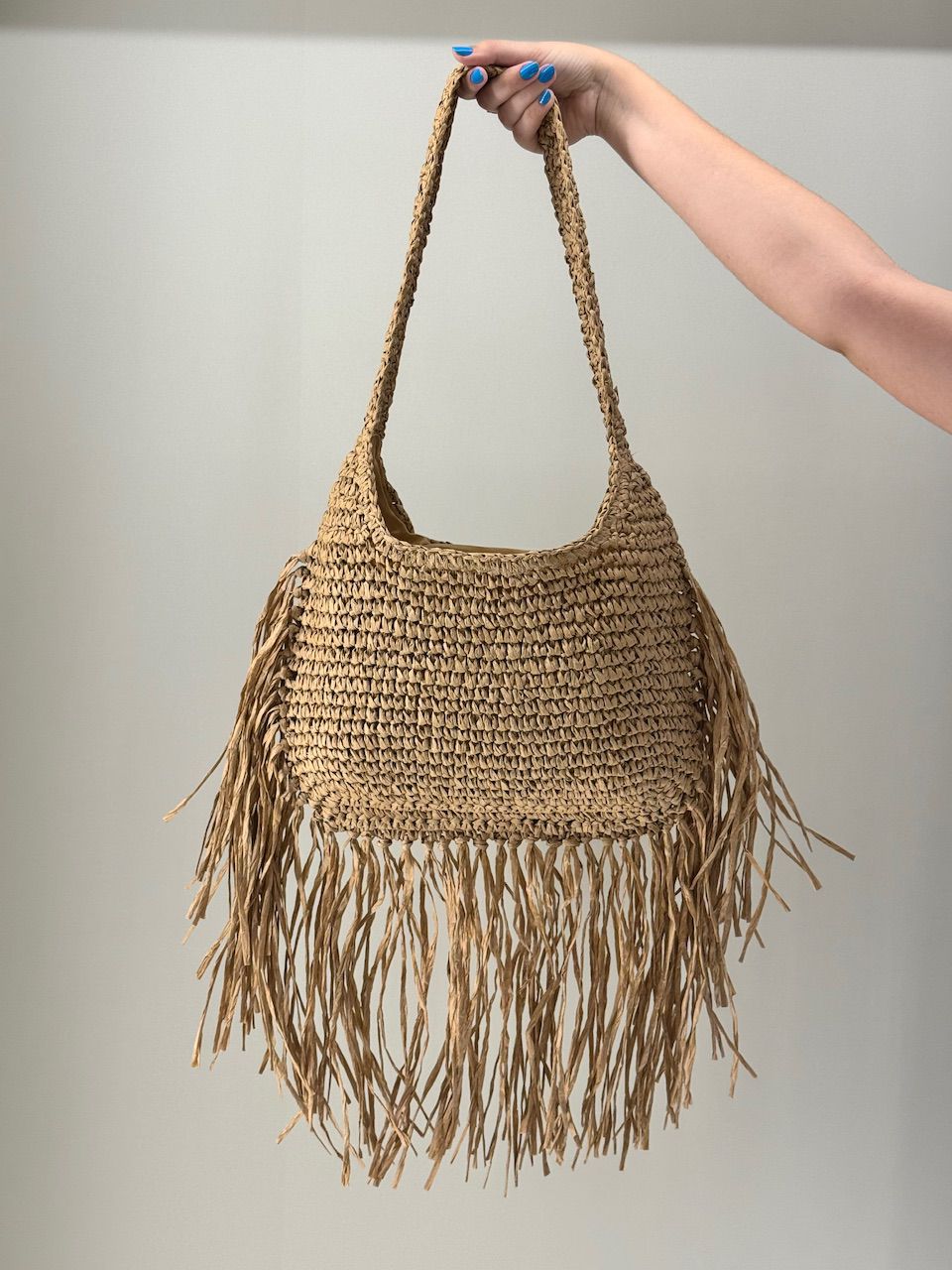 BOLSA COPACABANA PALHA ESCURA - 0067760083 - CAROLLA FERRARO
