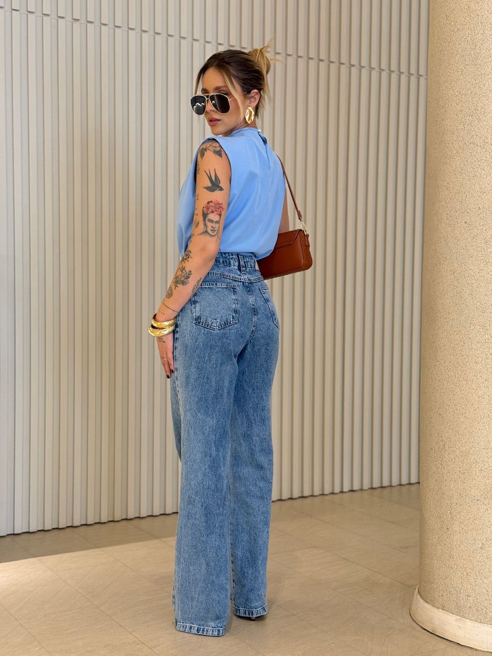 BLUSA LUARA PREGAS AZUL