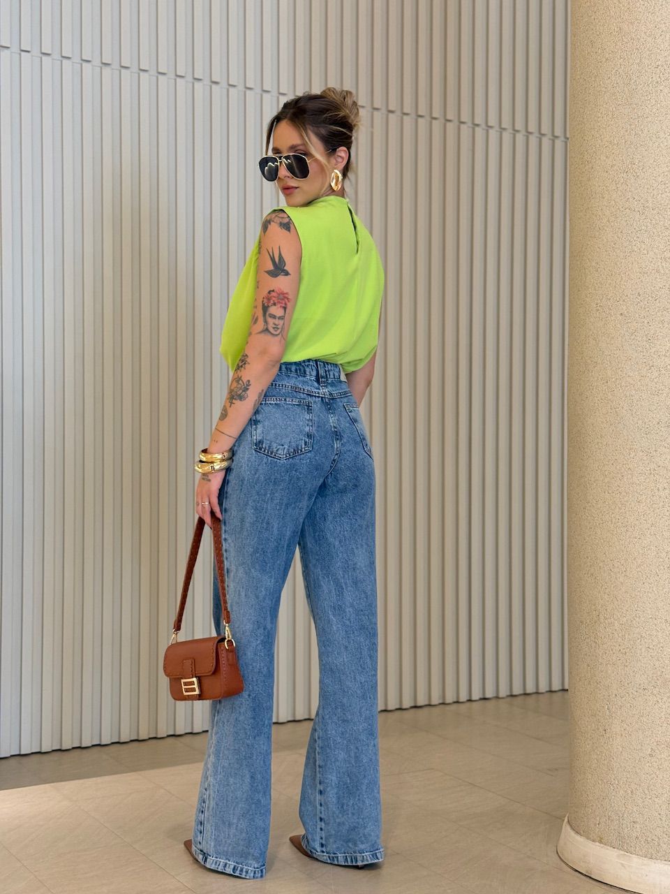 BLUSA LUARA PREGAS LIMA